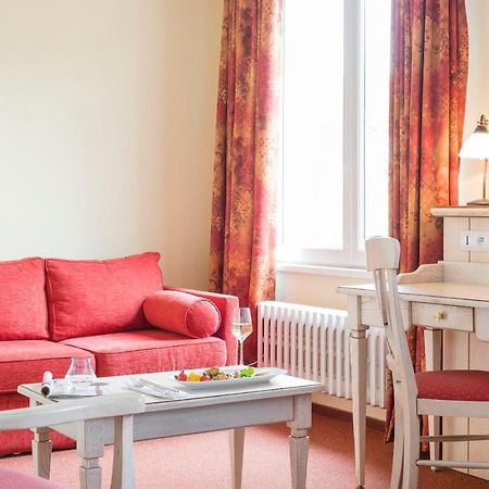 Hotel Restaurant Le Bristol ニーデルブロン・レ・バン エクステリア 写真