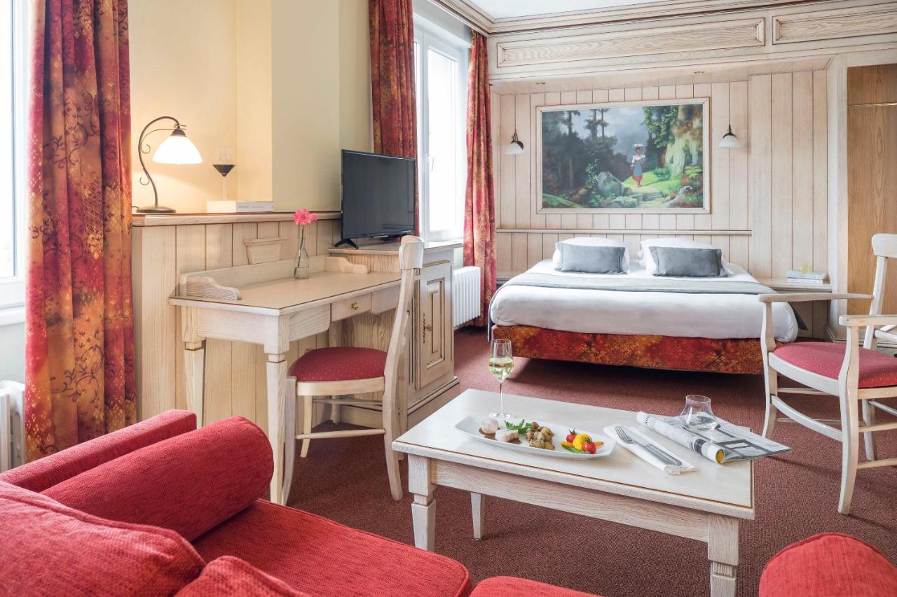 Hotel Restaurant Le Bristol ニーデルブロン・レ・バン エクステリア 写真